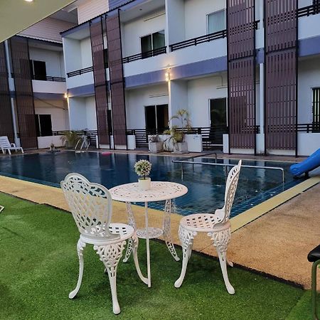 The S.G Hotel Buri Ram Zewnętrze zdjęcie